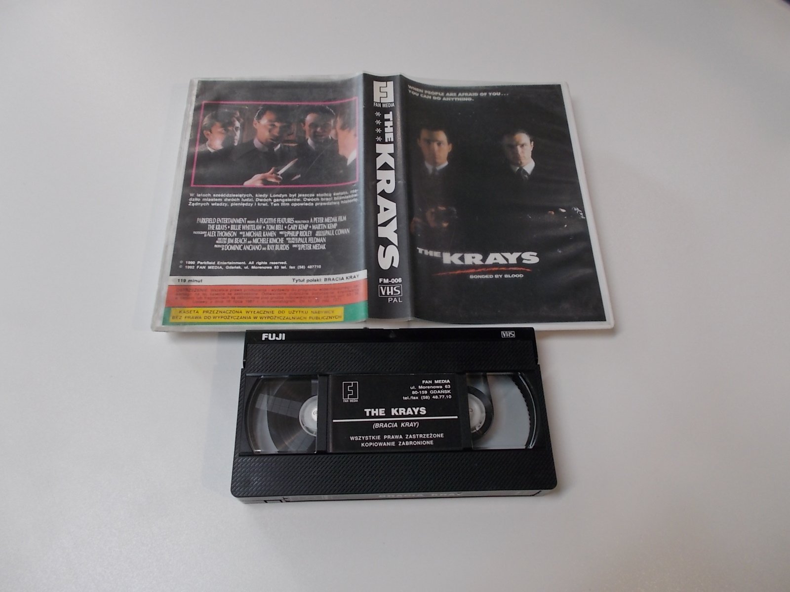 Bracia Kray - The Krays - VHS Kaseta Video - Opole 1662