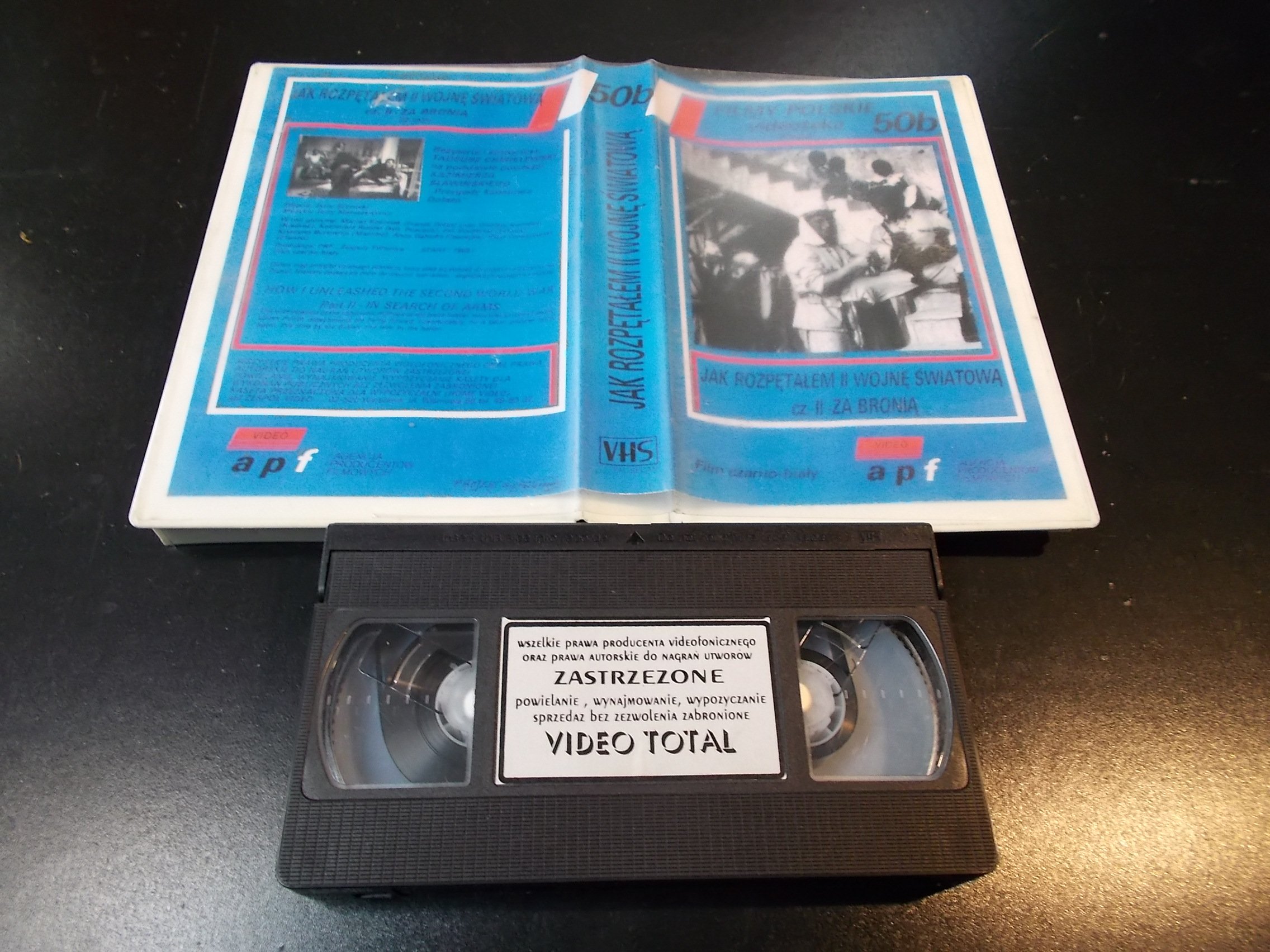 JAK ROZPENTAŁEM 2 WOJNĘ ŚWIATOWĄ cz.2 ZA BRONIĄ - kaseta Video VHS - 1355 Sklep 