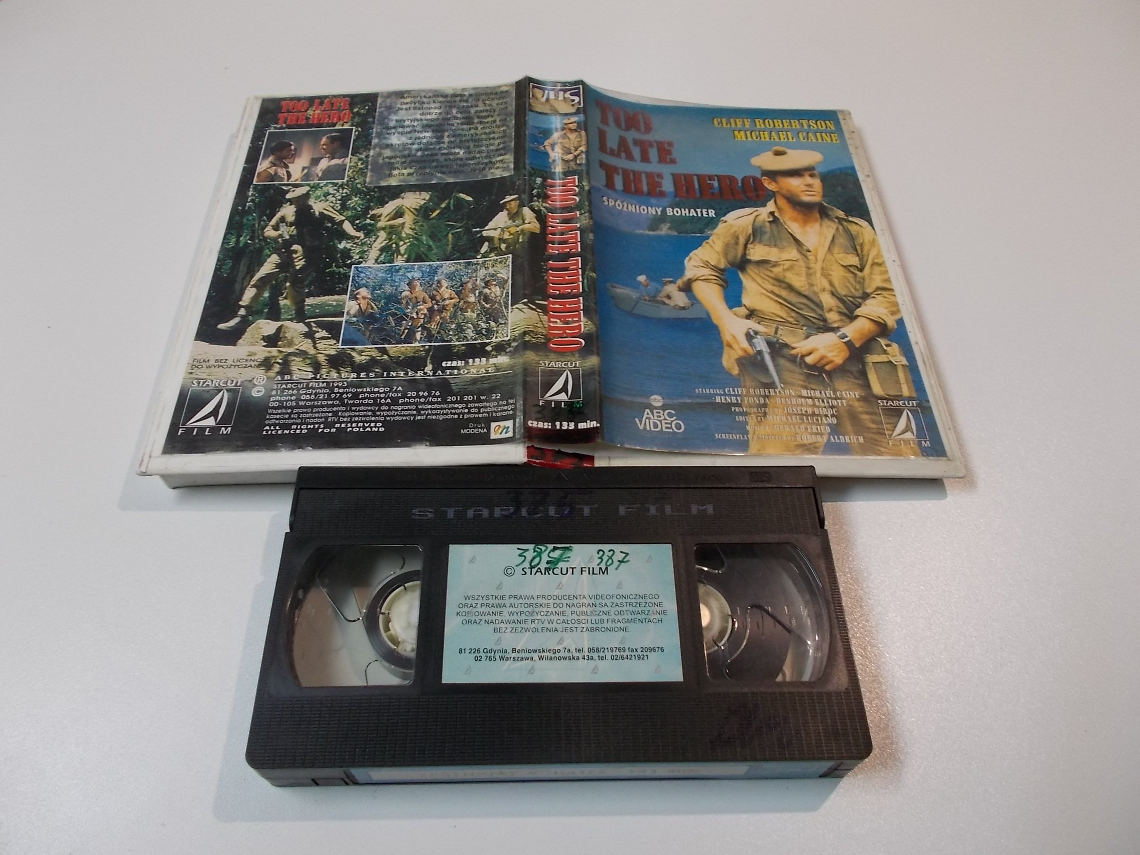 SPÓŹNIONY BOHATER - kaseta Video VHS - 1458 Sklep 