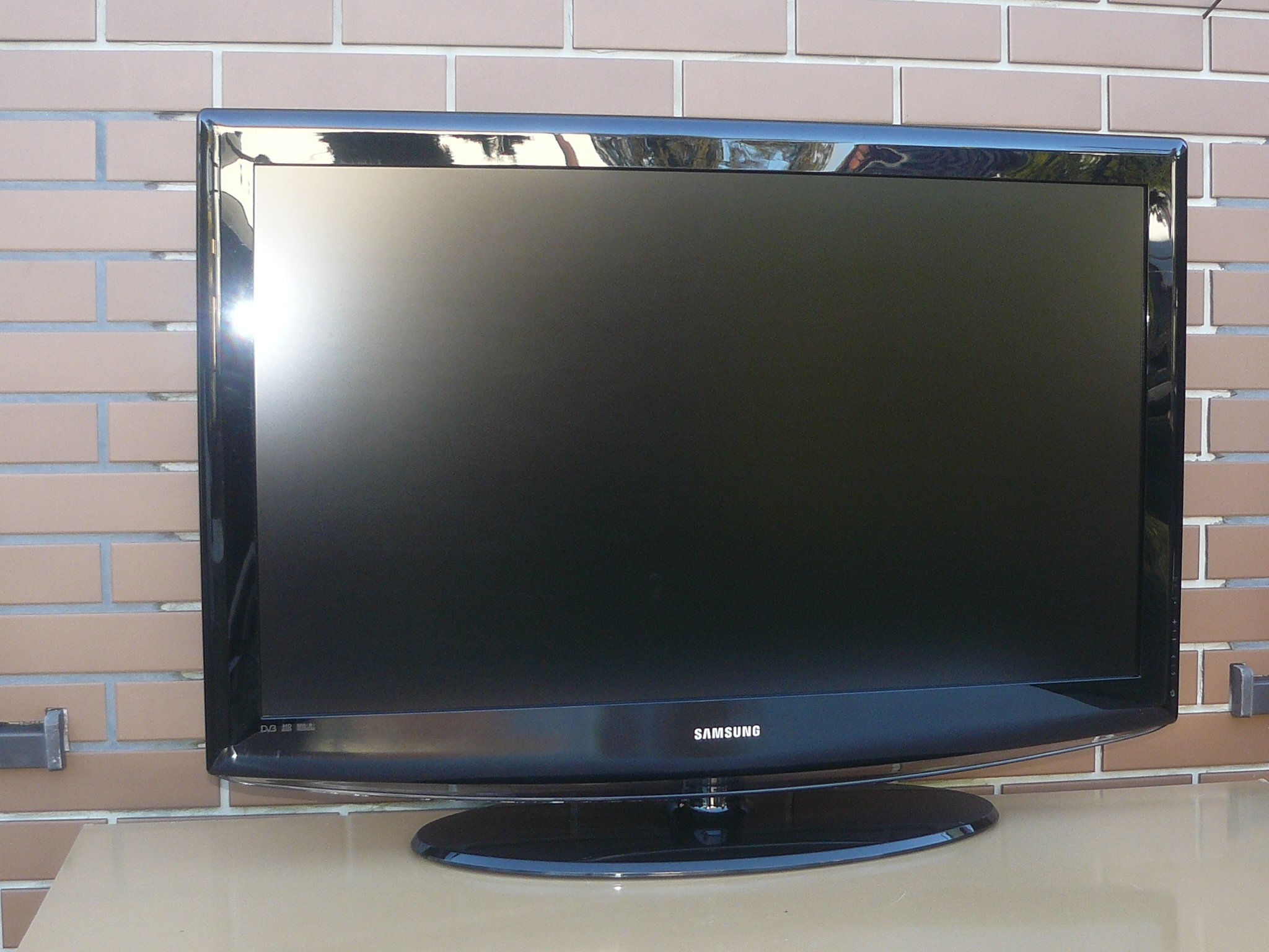 TV Samsung LCD 40